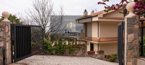 21-Zimmer Villa in Messina, Italy, Nr. 219496 13