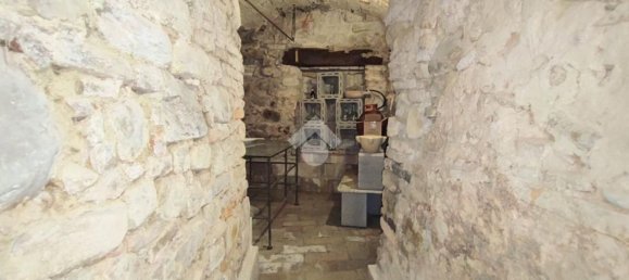 6 rooms House in Cerreto Grue, Italy No. 206172 12