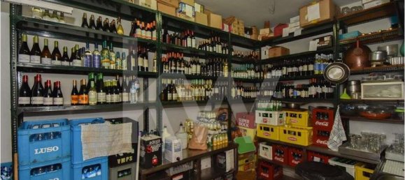 Gewerbliche Immobilie in Porto, Portugal 350m², Nr. 61817 12