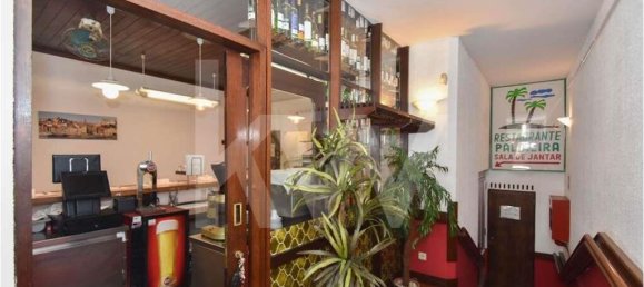 Gewerbliche Immobilie in Porto, Portugal 350m², Nr. 61817 16