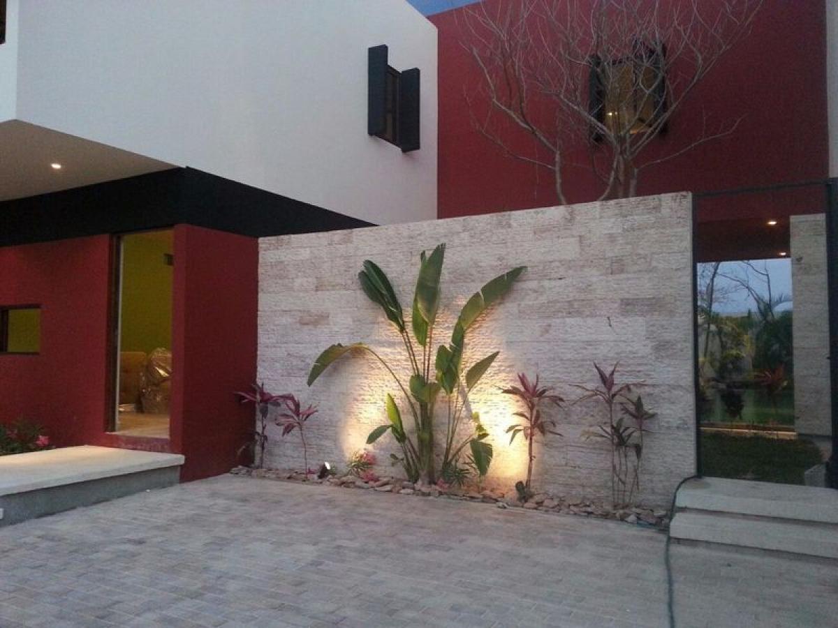 Дом с 3 спальнями в Мерида, Мексика № 41434