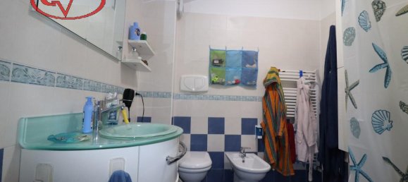 4-salle Appartement à Montevarchi, Italy No. 234962 10