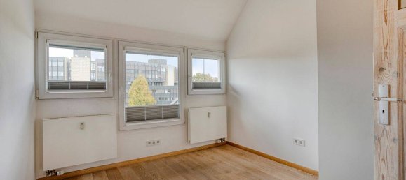 4 rooms Duplex in Dusseldorf, Germany No. 371098 12