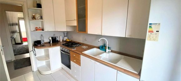 4غرفة شقة في Massa, Italy رقم 192992 5