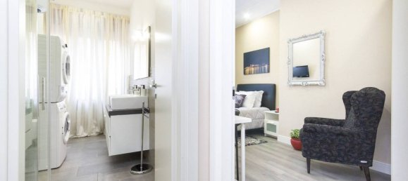 4 bedrooms Apartment in Turin, Italy No. 198141 7