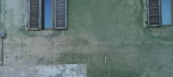 4 bedrooms House in Strambino, Italy No. 11822 3