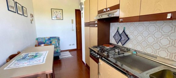 2-salle Appartement à Udine, Italy No. 296664 3