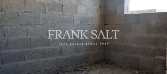 3 bedrooms Villa in Mellieha, Malta No. 1081 5