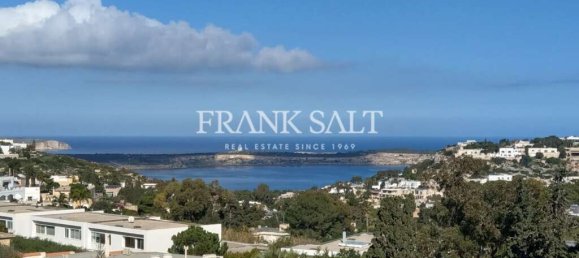 3 bedrooms Villa in Mellieha, Malta No. 1081 2