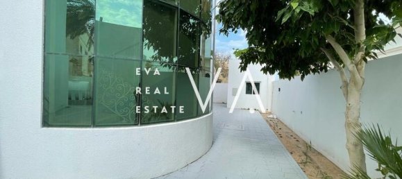 Villa de 6 dormitorios en Jumeirah, UAE No. 102879 17