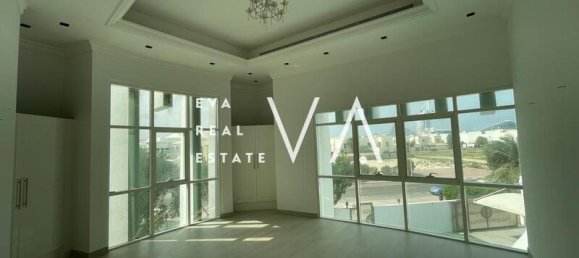 Villa de 6 dormitorios en Jumeirah, UAE No. 102879 11
