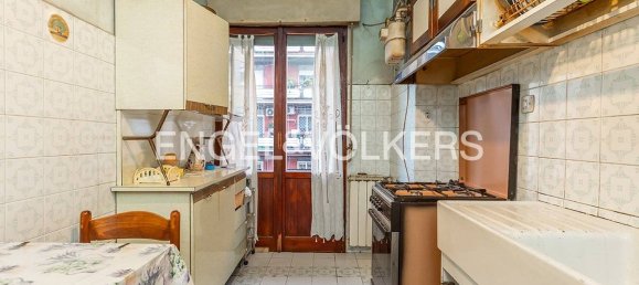3 bedrooms Apartment in Rome, Italy No. 126172 8