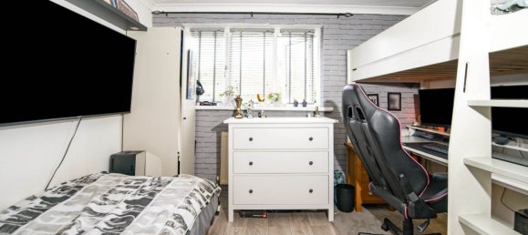 Casa en Tredegar, United Kingdom No. 2150 7