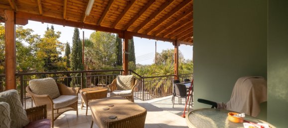 4 bedrooms Villa in Steni, Cyprus No. 21699 18