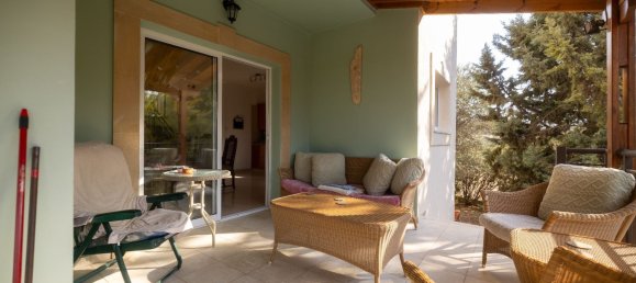 4 bedrooms Villa in Steni, Cyprus No. 21699 17