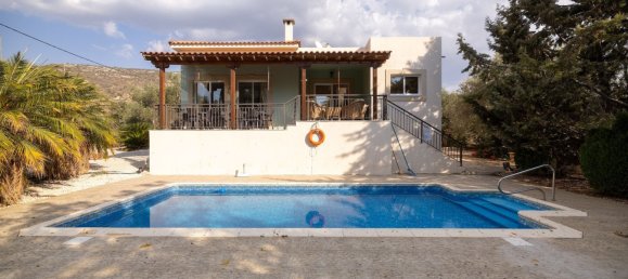 4 bedrooms Villa in Steni, Cyprus No. 21699 16