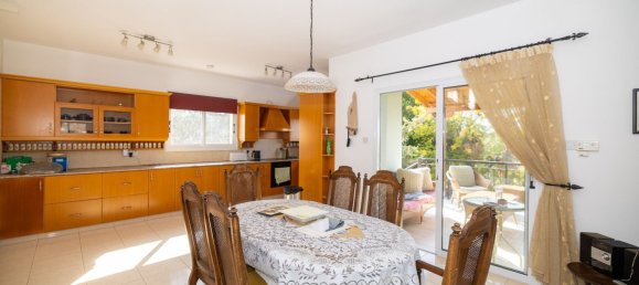 4 bedrooms Villa in Steni, Cyprus No. 21699 15