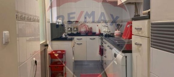 3 bedrooms Apartment in Lisbon, Portugal No. 76756 11