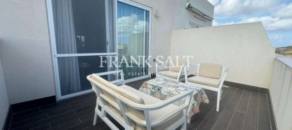 2 bedrooms Penthouse in Gharb, Malta No. 6020 10