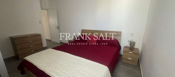 2 bedrooms Penthouse in Gharb, Malta No. 6020 4