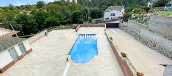 4 bedrooms House in Barcelona, Spain No. 147782 8