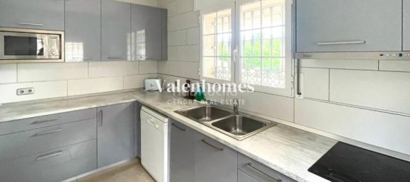 4 bedrooms House in Barcelona, Spain No. 147782 6