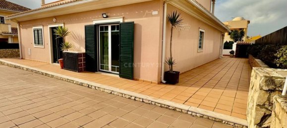 Casa de 4 dormitorios en Armacao de Pera, Portugal No. 122896 16