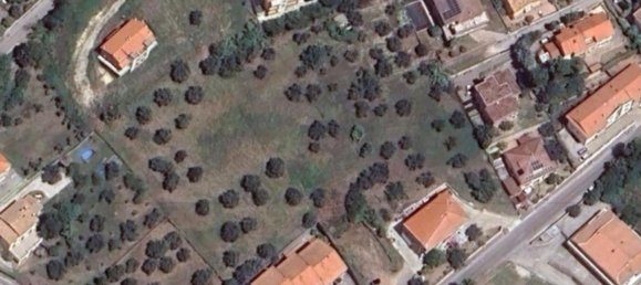 Grundstück in Città Sant'Angelo, Italy 2040m², Nr. 380607 7