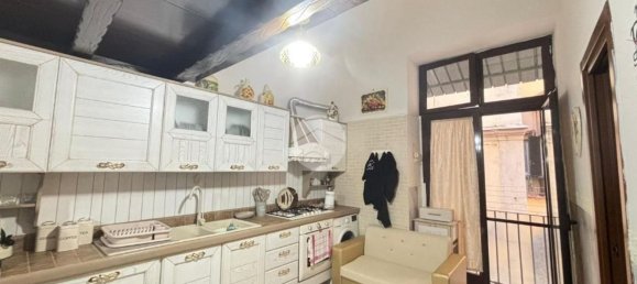 3 Schlafzimmer Wohnung in Castellammare di Stabia, Italy, Nr. 376480 3