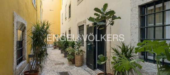 2 bedrooms Apartment in Lisbon, Portugal No. 12553 18