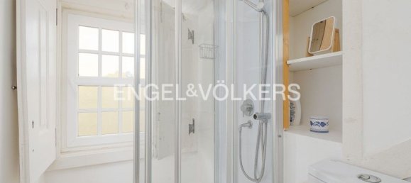 2 bedrooms Apartment in Lisbon, Portugal No. 12553 5