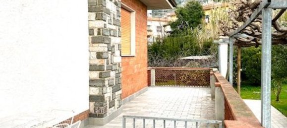 8 rooms Villa in Seravezza, Italy No. 121222 14