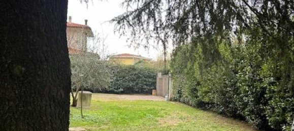 8 rooms Villa in Seravezza, Italy No. 121222 16