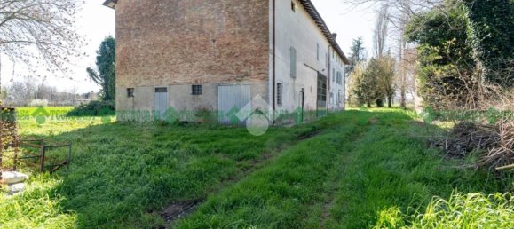 6 bedrooms House in Castelfranco Emilia, Italy No. 167189 38