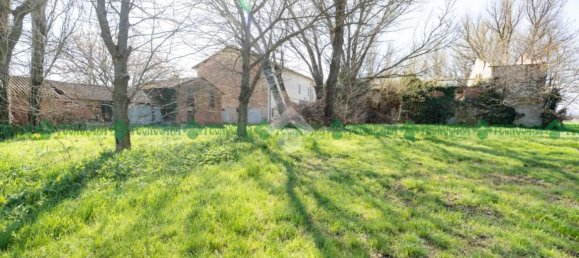 6 bedrooms House in Castelfranco Emilia, Italy No. 167189 2