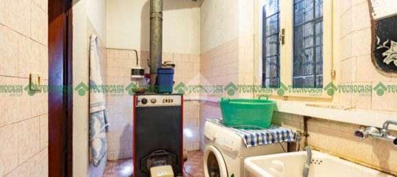 6 bedrooms House in Castelfranco Emilia, Italy No. 167189 32