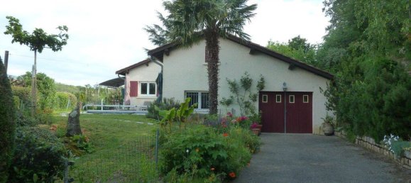 Casa de 3 dormitorios en Loire, France No. 355565 2