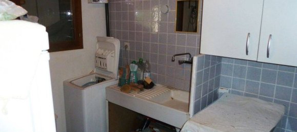 Casa de 3 dormitorios en Loire, France No. 355565 5