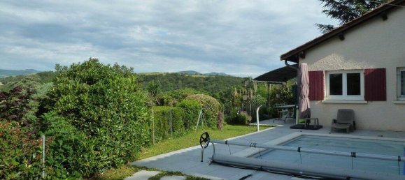 Casa de 3 dormitorios en Loire, France No. 355565 3