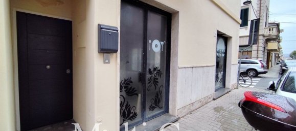 4 rooms Apartment in Viareggio, Italy No. 284843 5