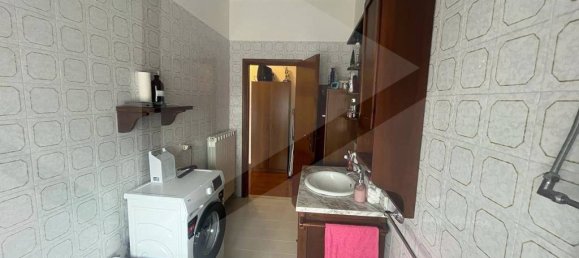 Apartamento de 3 habitaciónes en Fiorano Modenese, Italy No. 24761 10