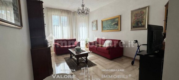 3 Schlafzimmer Wohnung in Livorno, Italy, Nr. 354578 9