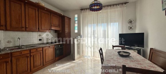 3 Schlafzimmer Wohnung in Livorno, Italy, Nr. 354578 4