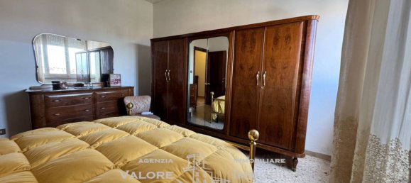 3 Schlafzimmer Wohnung in Livorno, Italy, Nr. 354578 11