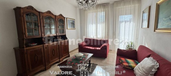 3 Schlafzimmer Wohnung in Livorno, Italy, Nr. 354578 8