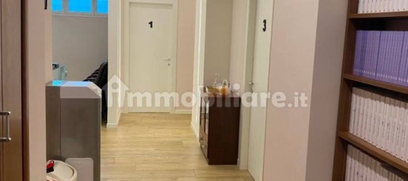 5 rooms Office in Milan, Italy No. 355709 10