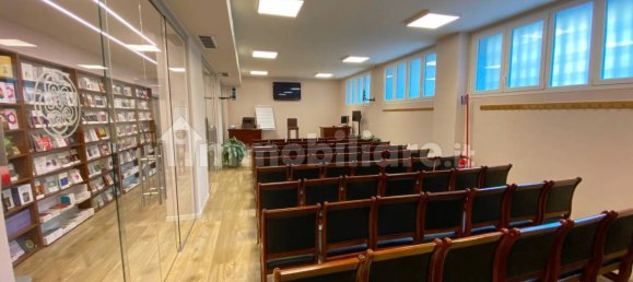 5 rooms Office in Milan, Italy No. 355709 4
