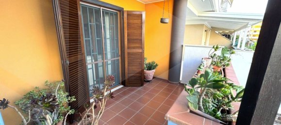 Вилла с 5 комнатами в Барлетта, Италия № 26636 9