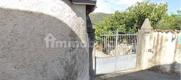 4 bedrooms House in Prevalle, Italy No. 323749 4