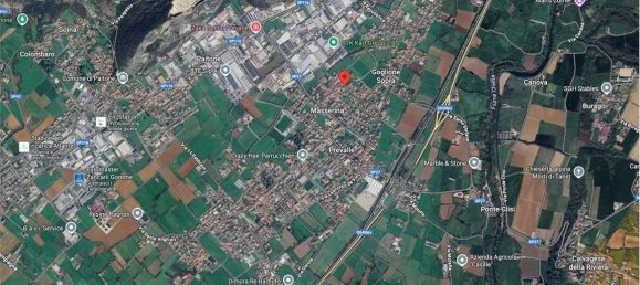 4 bedrooms House in Prevalle, Italy No. 323749 7